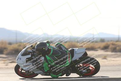 media/Nov-02-2025-CVMA (Sun) [[337aff29ab]]/Race 16-Formula Twins-Formula 40 UL(Holeshot)/